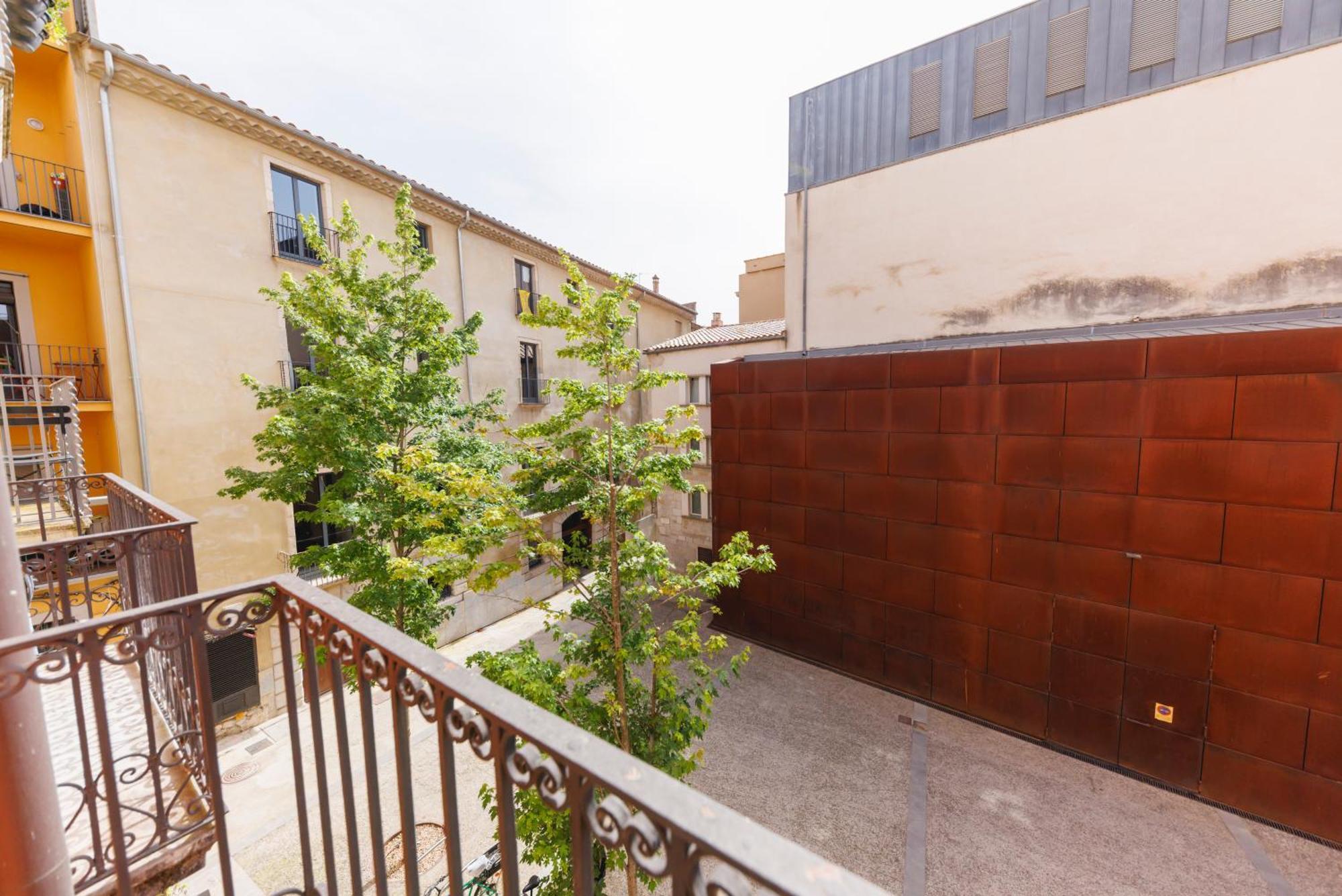 Bravissimo Apartaments Mora 4 ジローナ エクステリア 写真