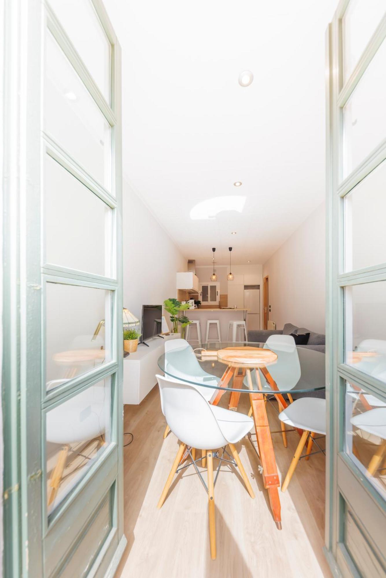 Bravissimo Apartaments Mora 4 ジローナ エクステリア 写真