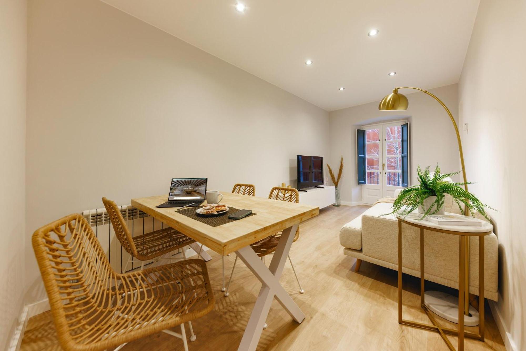 Bravissimo Apartaments Mora 4 ジローナ 部屋 写真