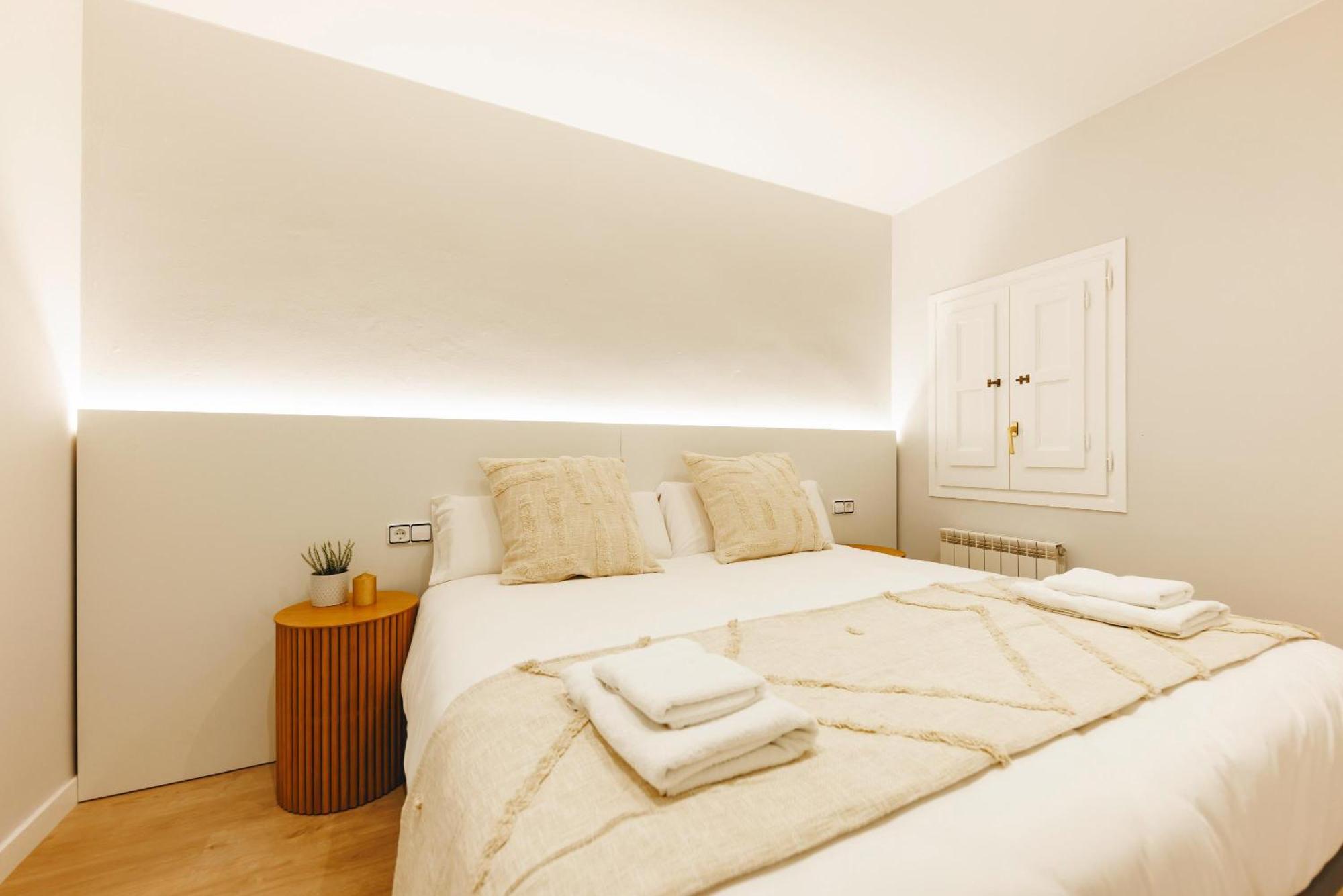 Bravissimo Apartaments Mora 4 ジローナ エクステリア 写真
